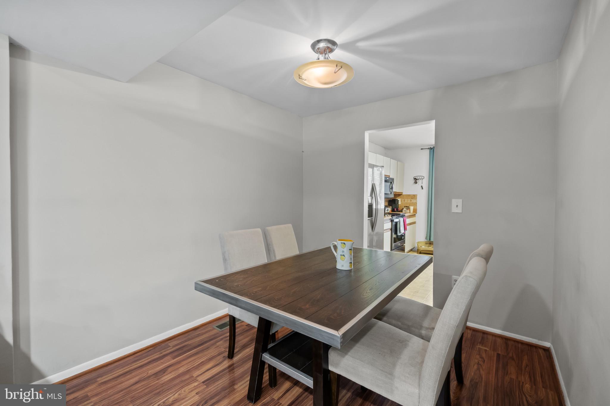 GLYNDON GREENS - Residential