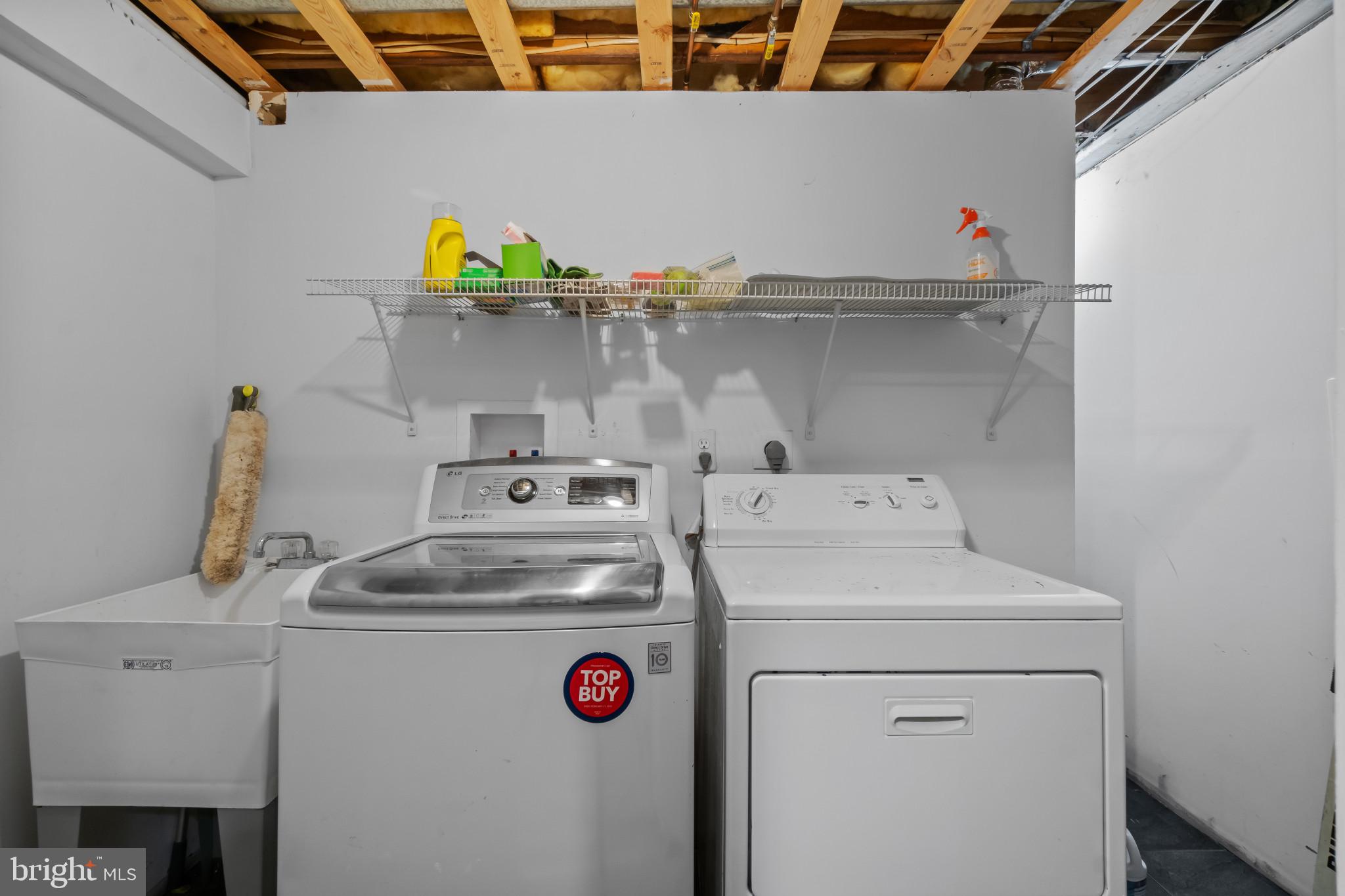 GLYNDON GREENS - Residential