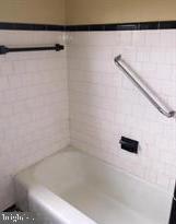 KNETTISHALL - Residential Lease