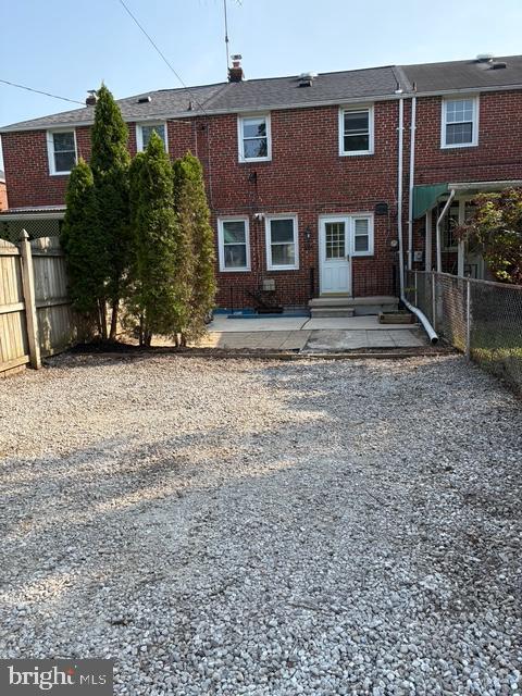 KNETTISHALL - Residential Lease