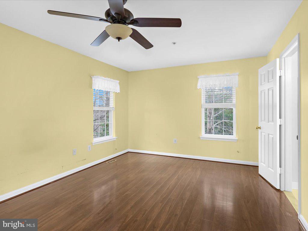 FALCON CREST - Residential