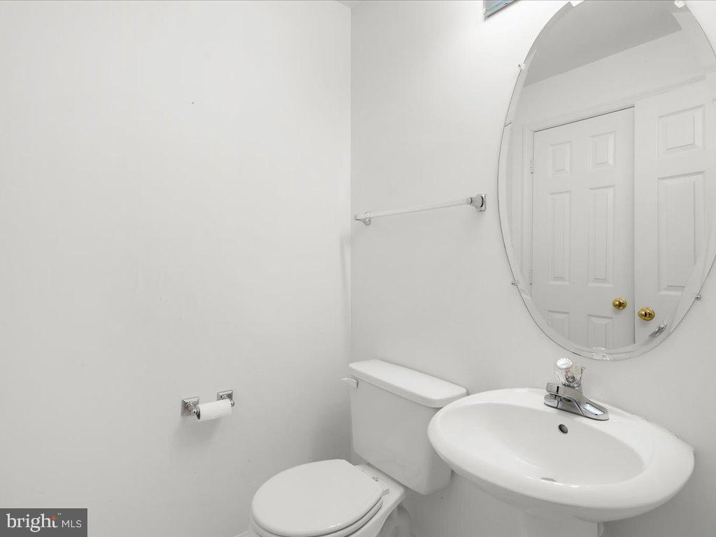 FALCON CREST - Residential