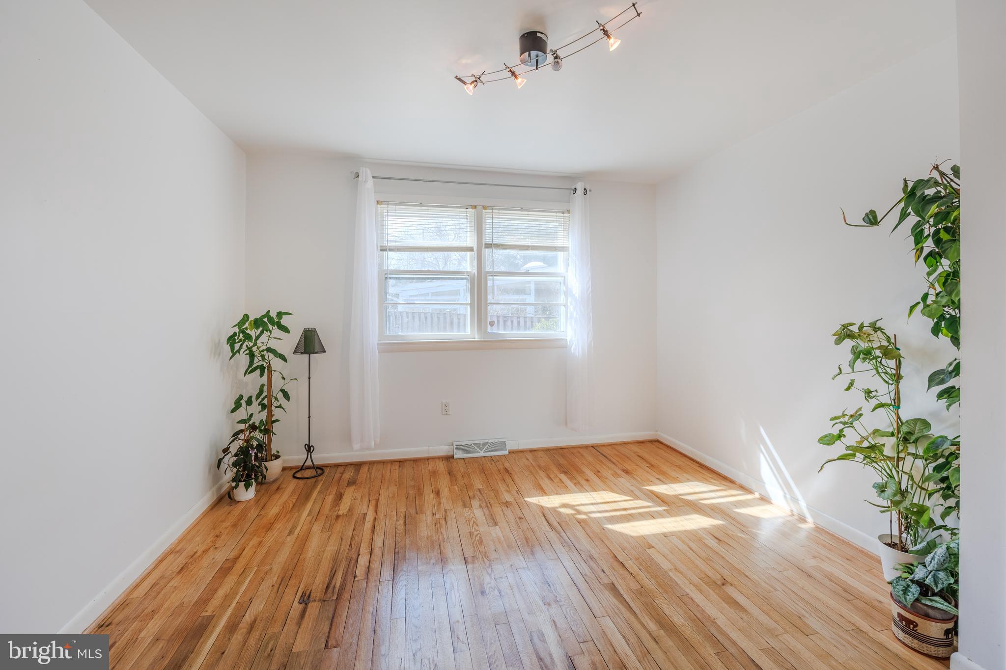 GREENBRIER - Residential