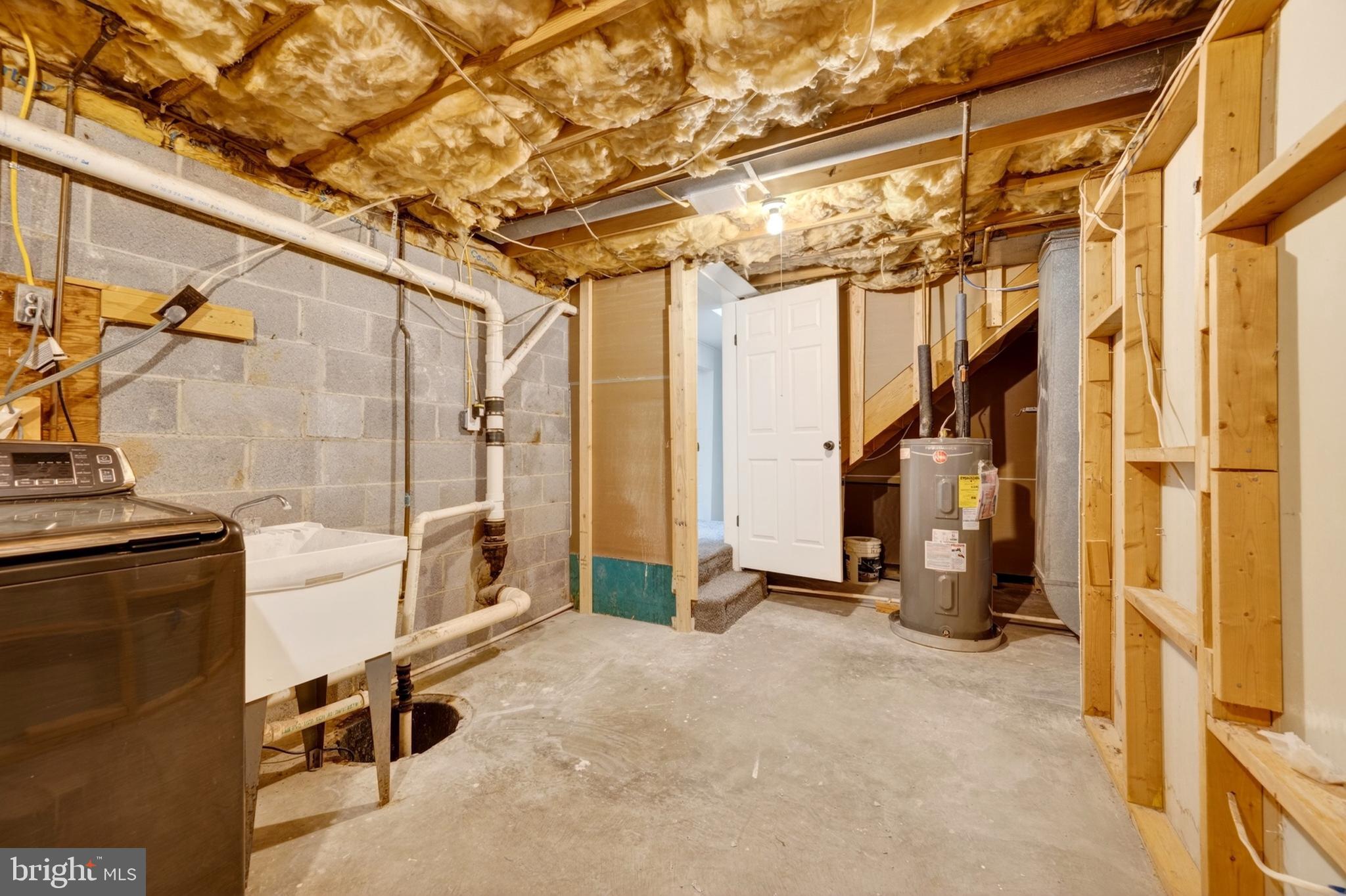 TEN HILLS - Residential