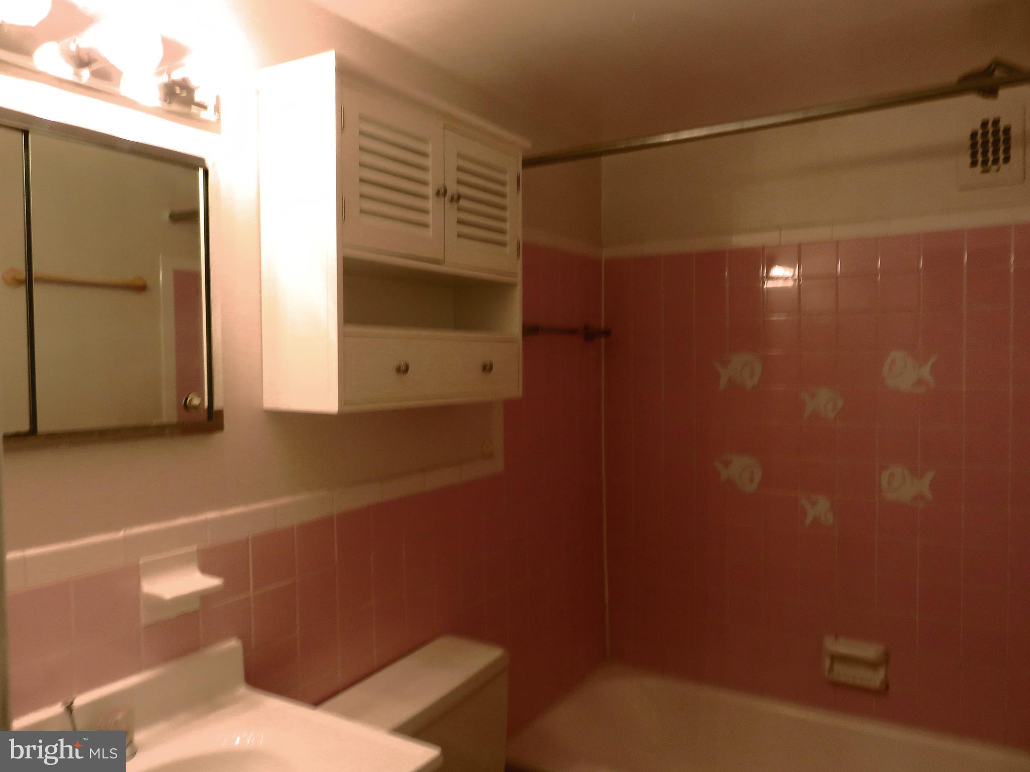 SEVILLE - Residential Lease