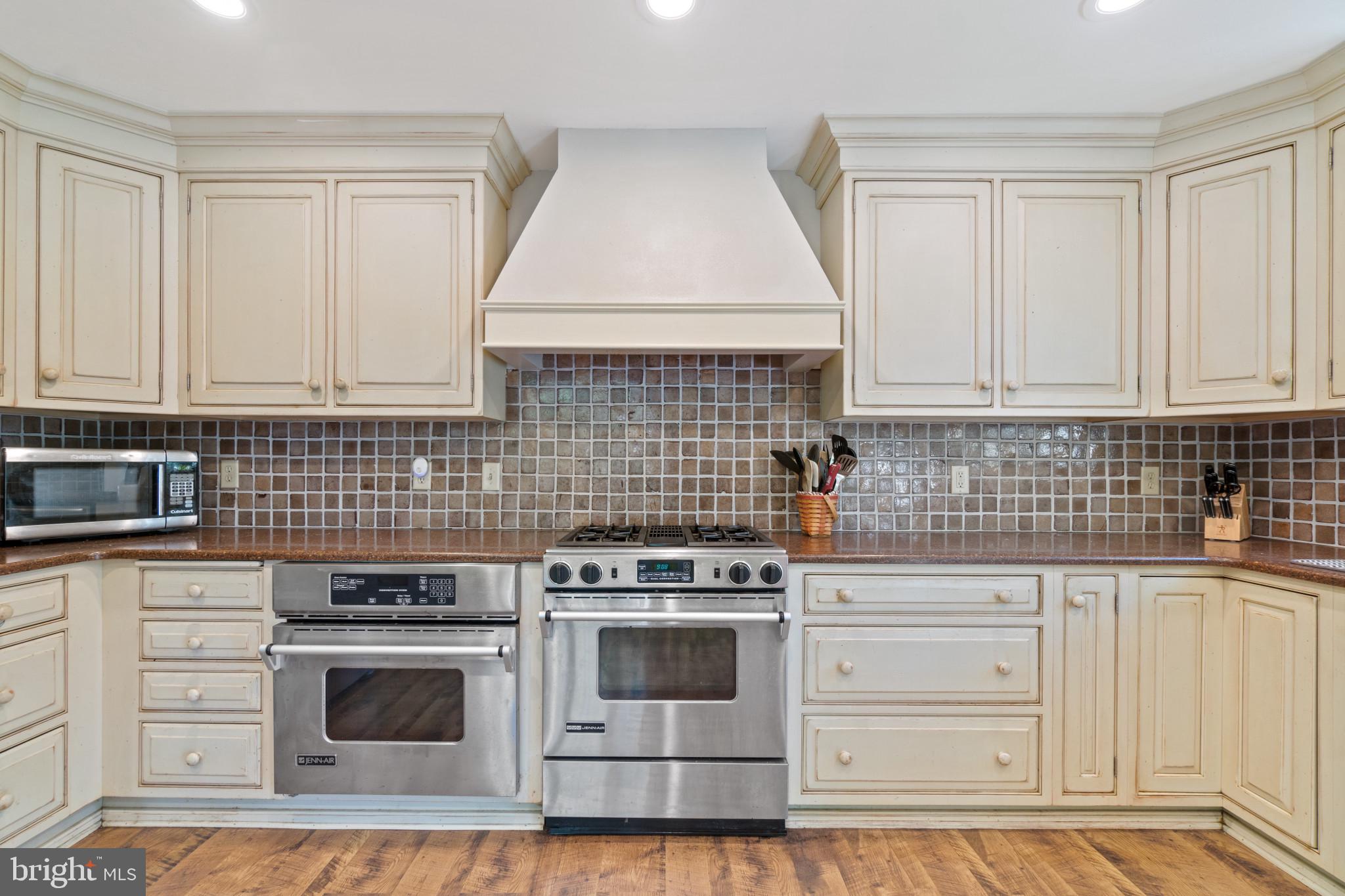 HALETHORPE - Residential