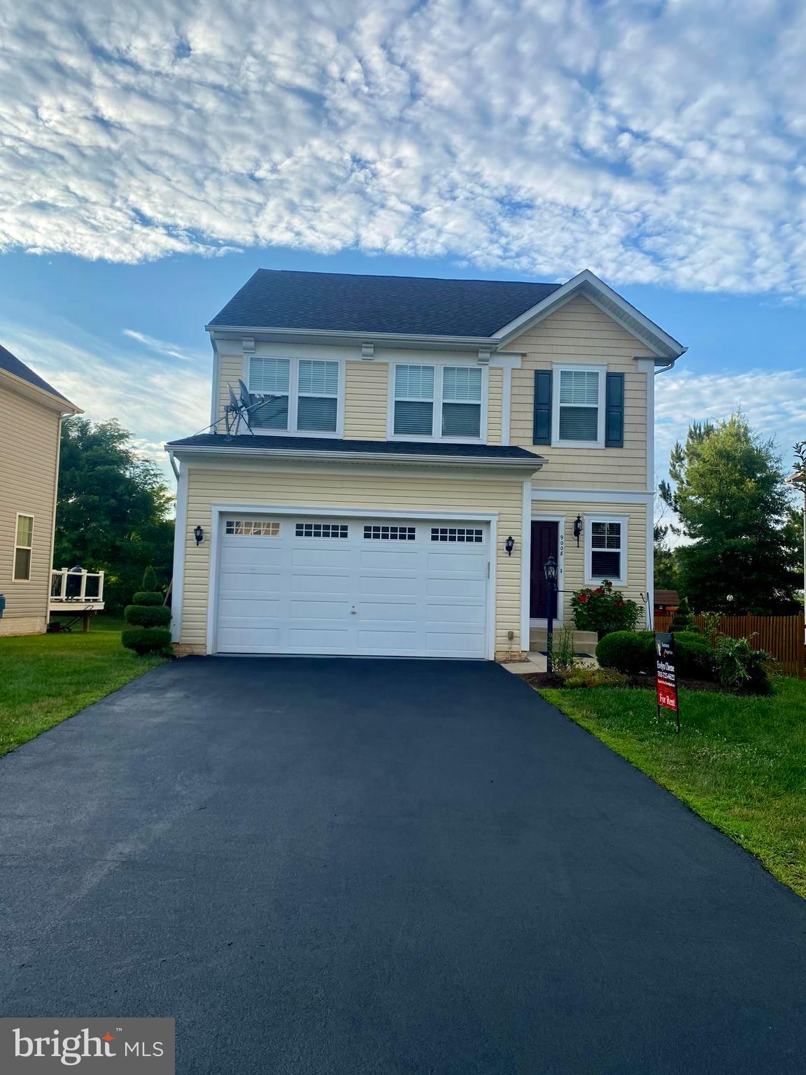 UNIVERSITY VILLAGE - Residential Lease