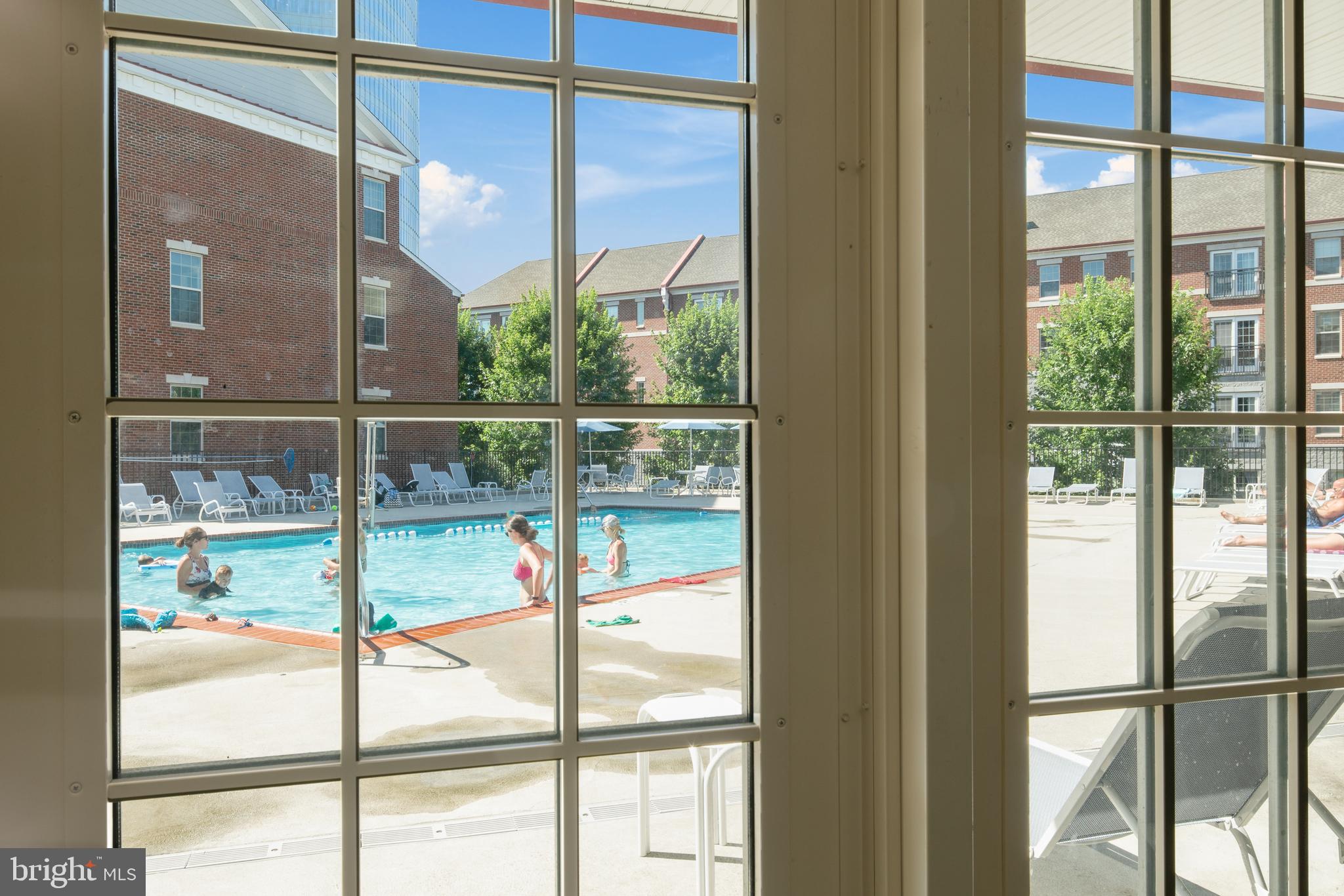 NAVAL SQUARE - Residential