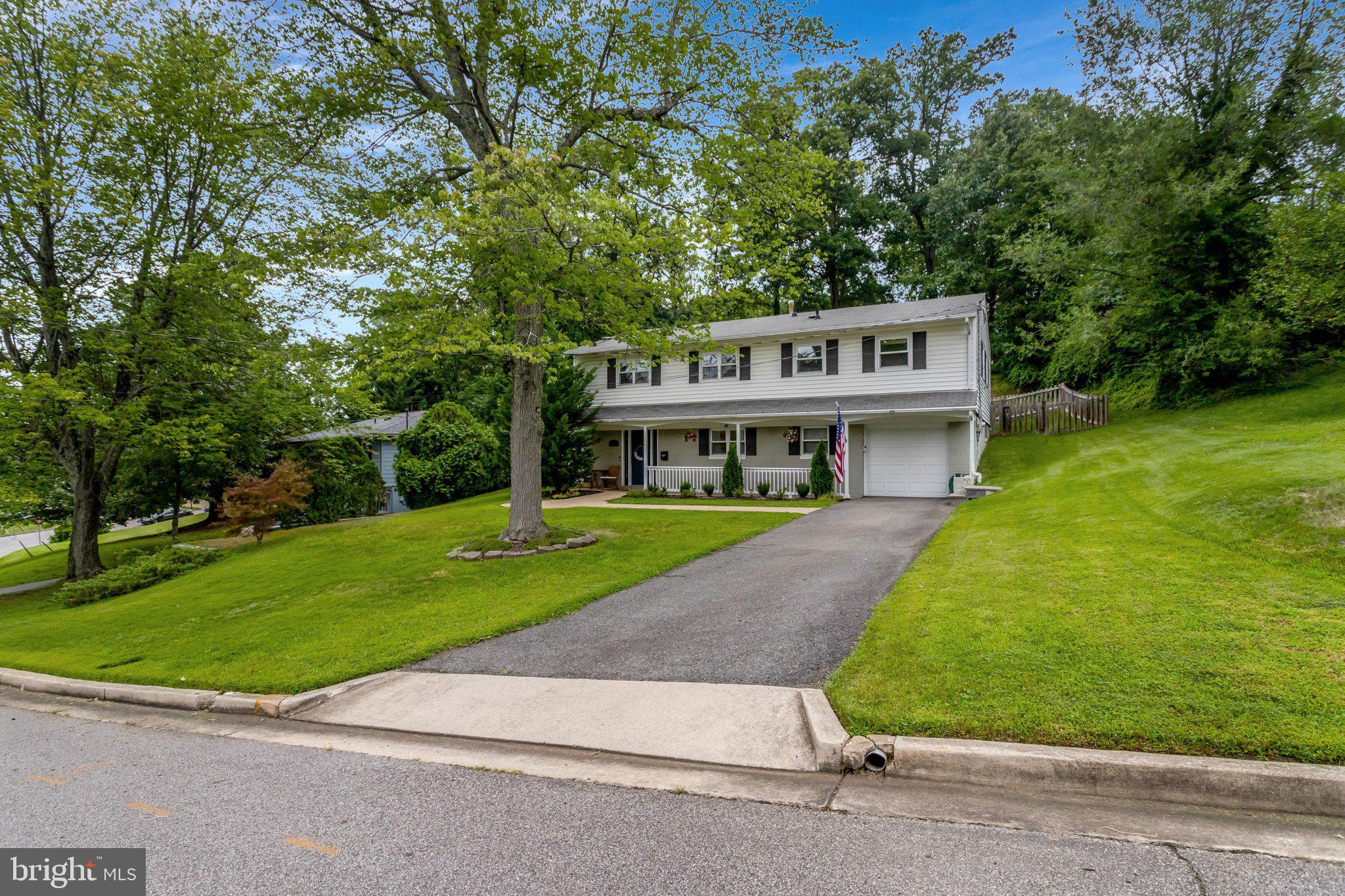6612 COTTONWOOD DRIVE