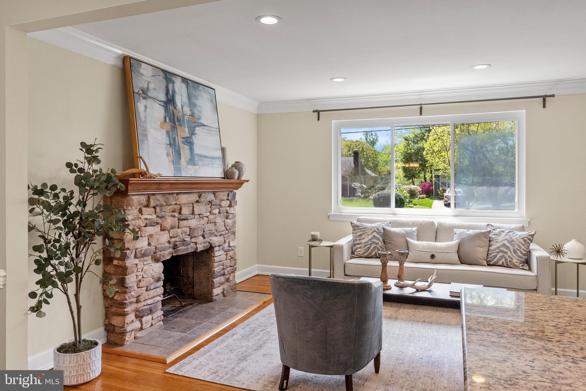 SPRINGFIELD - Residential