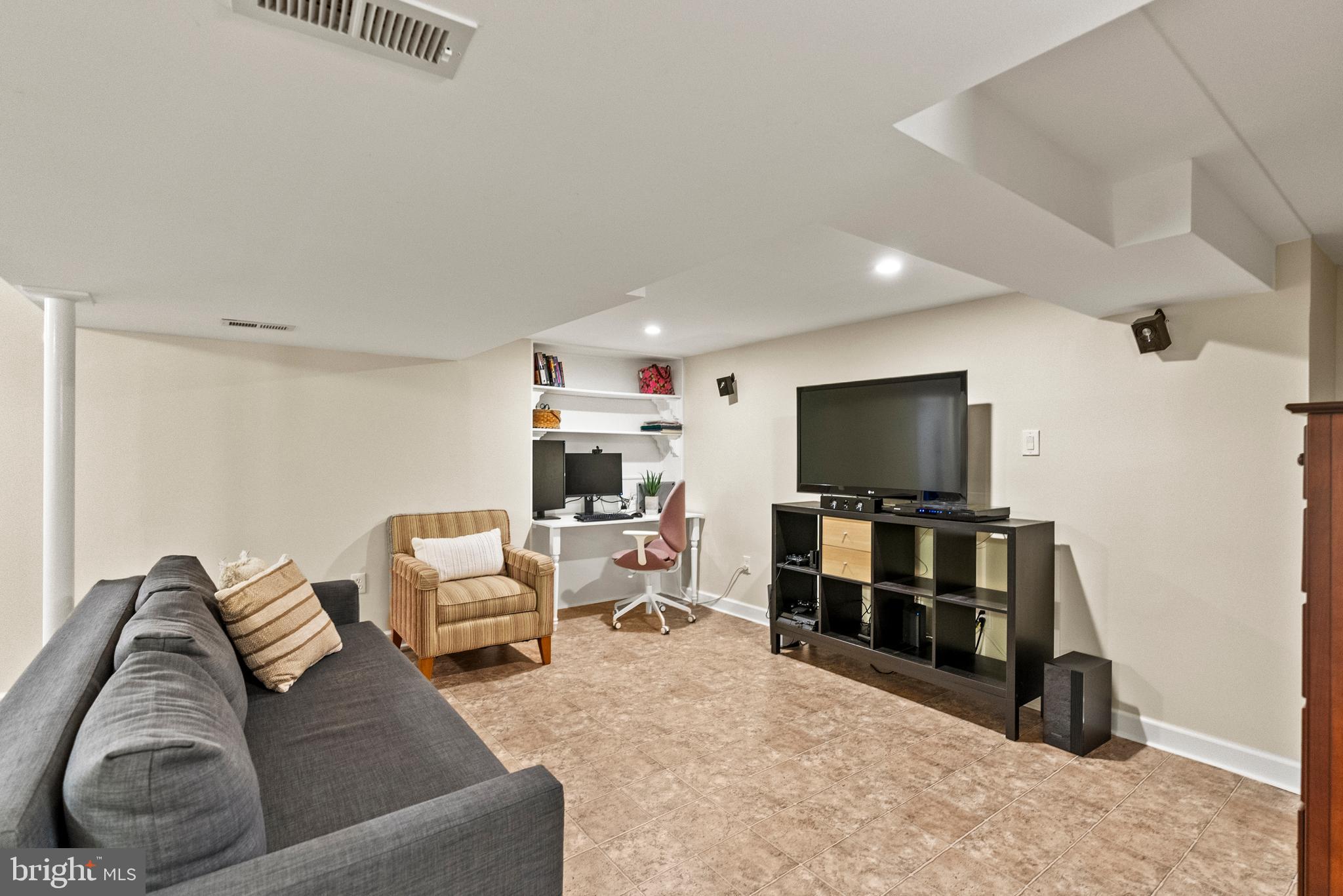 SPRINGFIELD - Residential