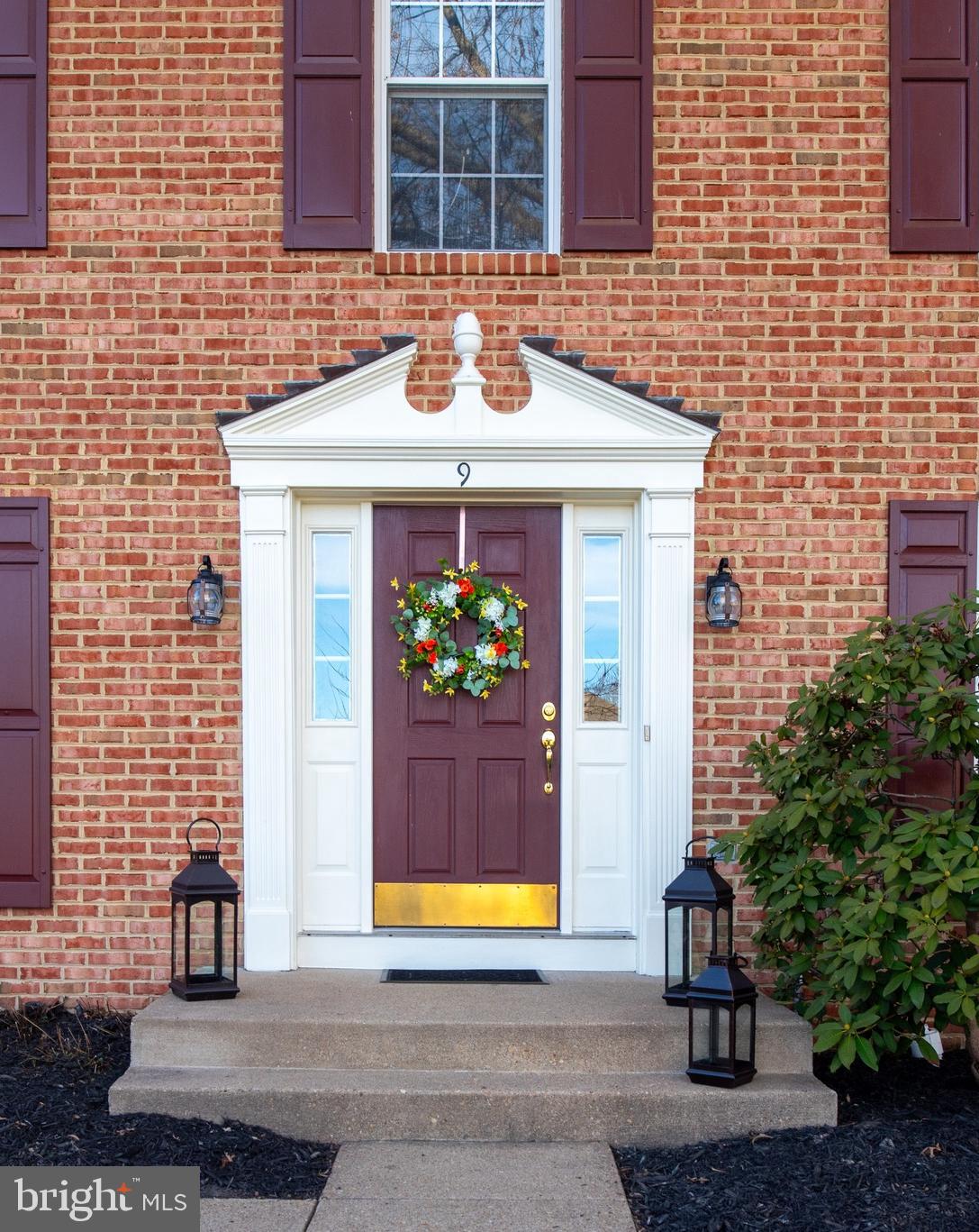 HAMPTON OAKS - Residential