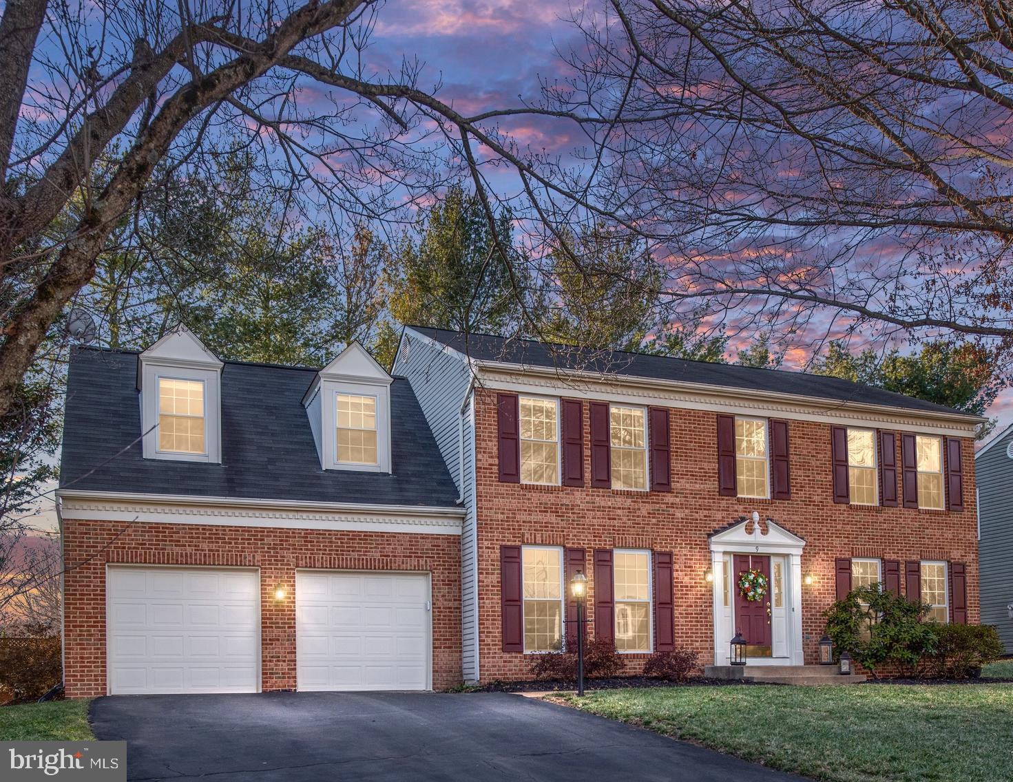 HAMPTON OAKS - Residential