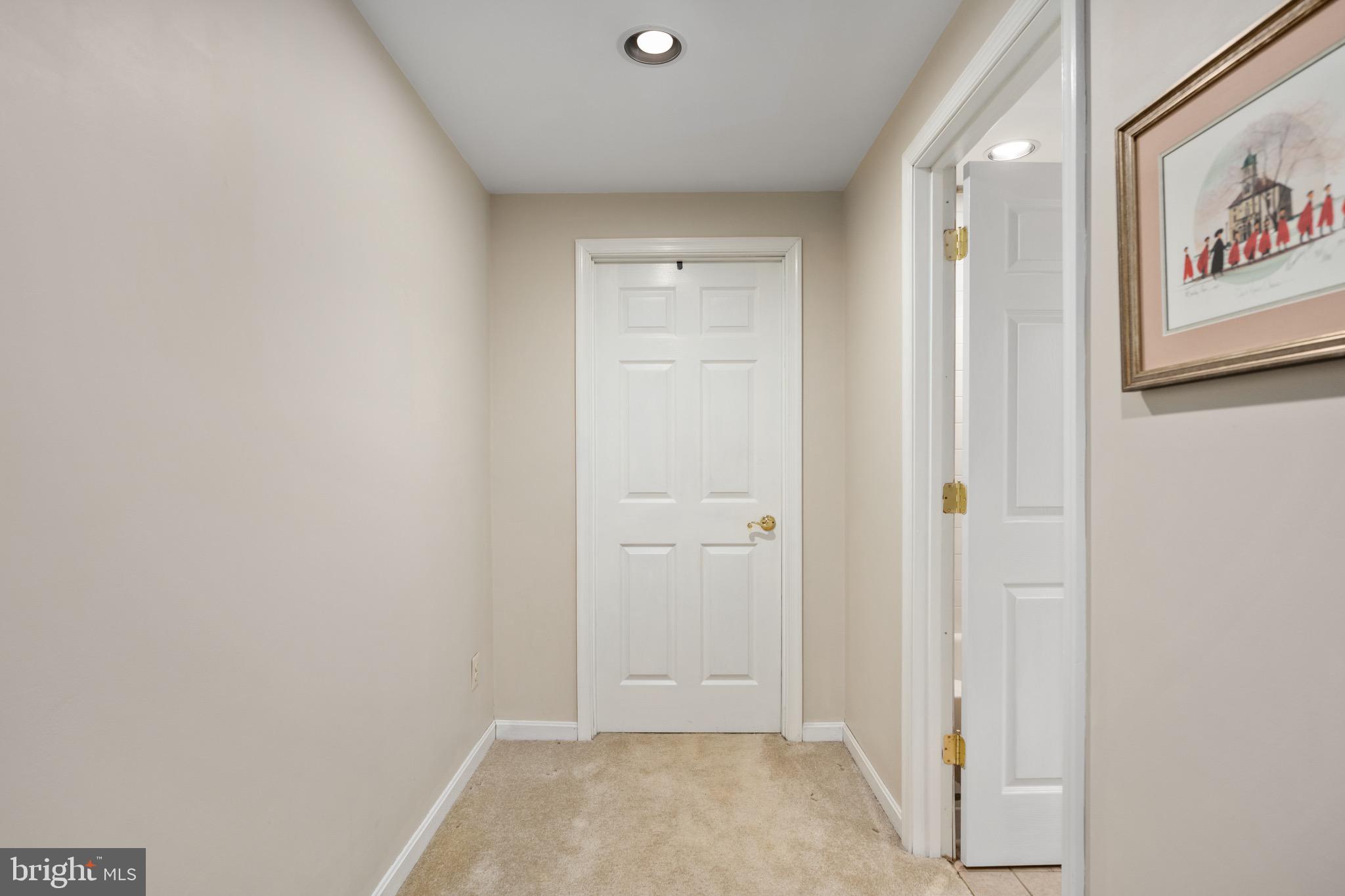 HAMPTON OAKS - Residential