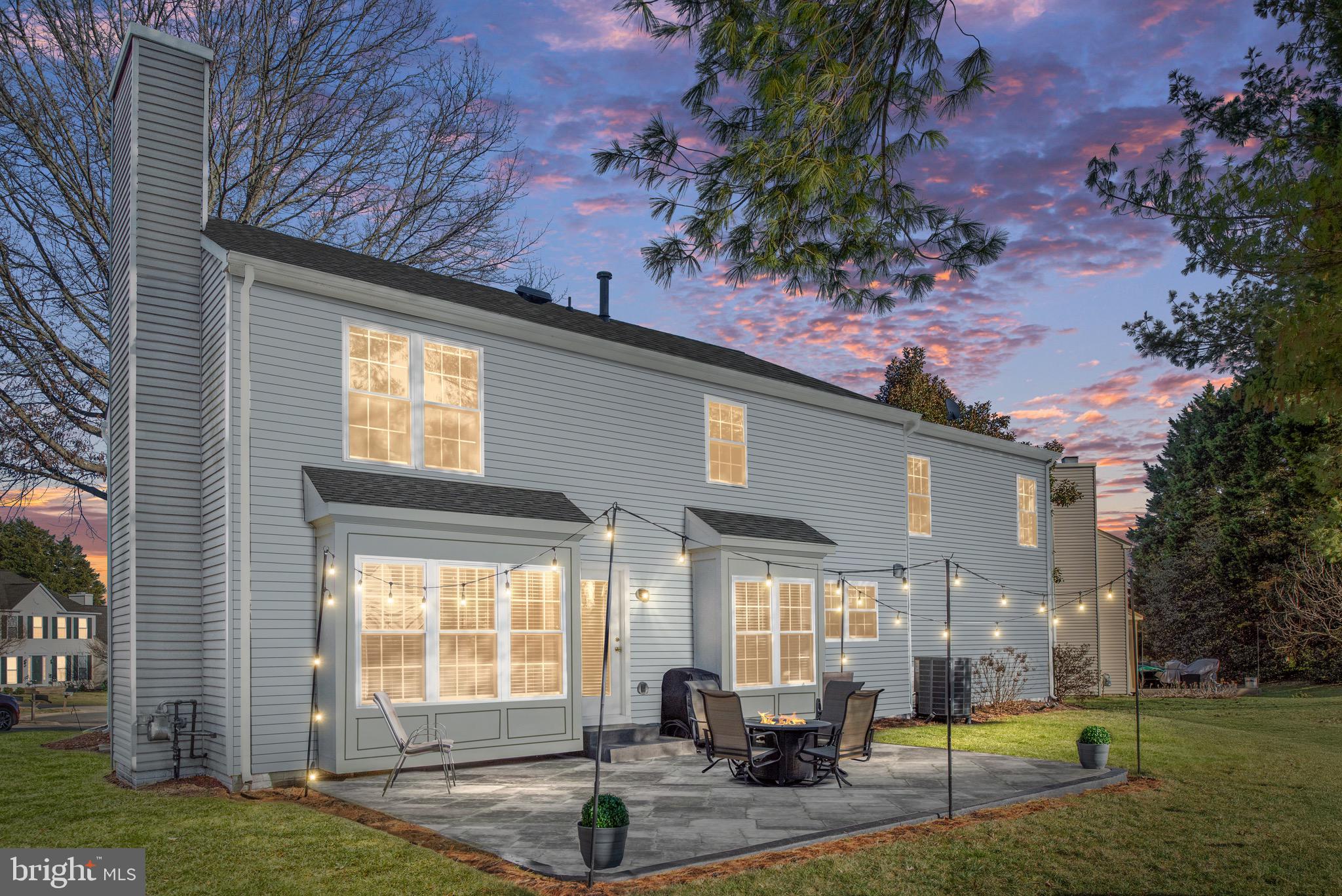 HAMPTON OAKS - Residential