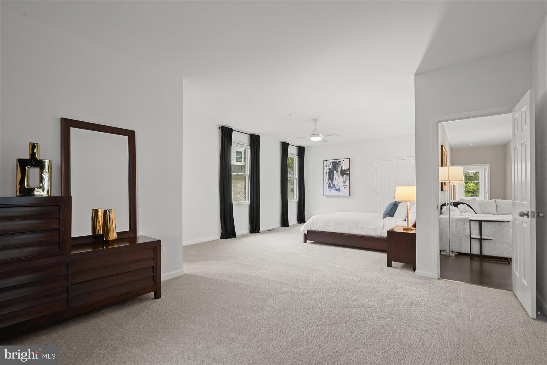 TANTALLON ON THE POTOMAC - Residential