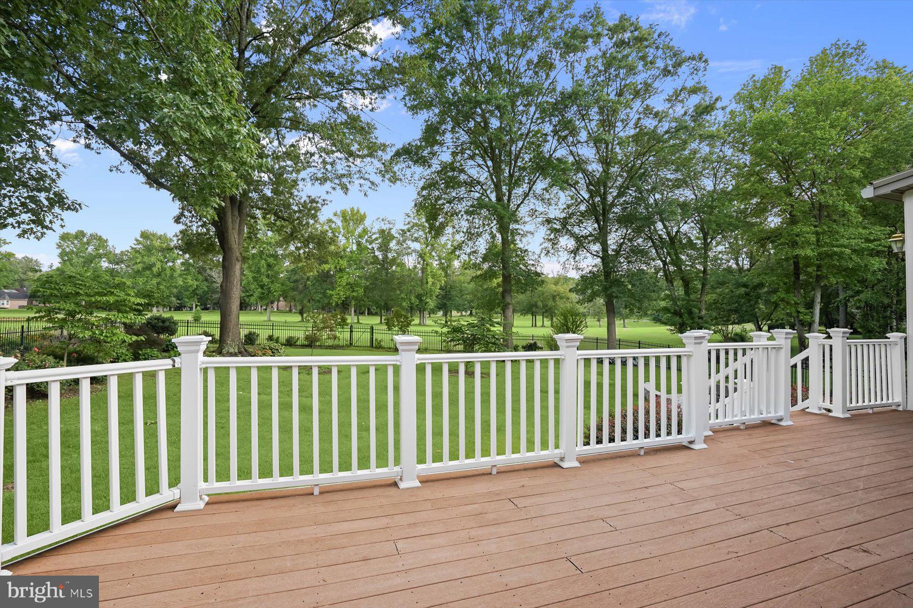 TANTALLON ON THE POTOMAC - Residential