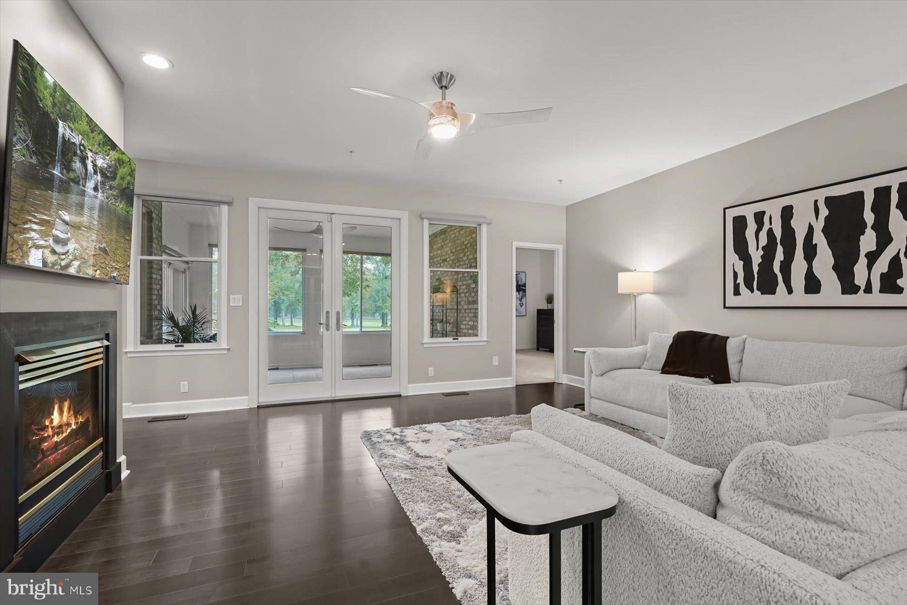 TANTALLON ON THE POTOMAC - Residential