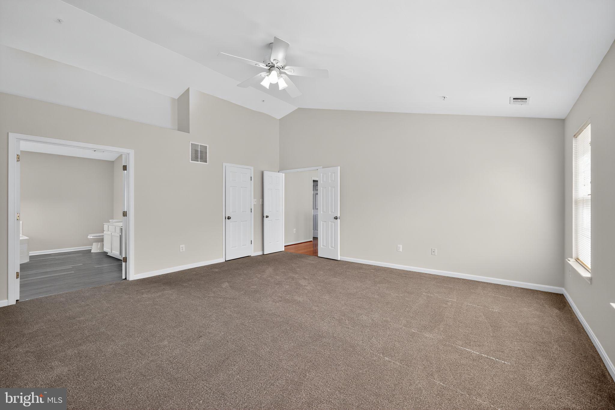 COLLINGTON STATION - Residential