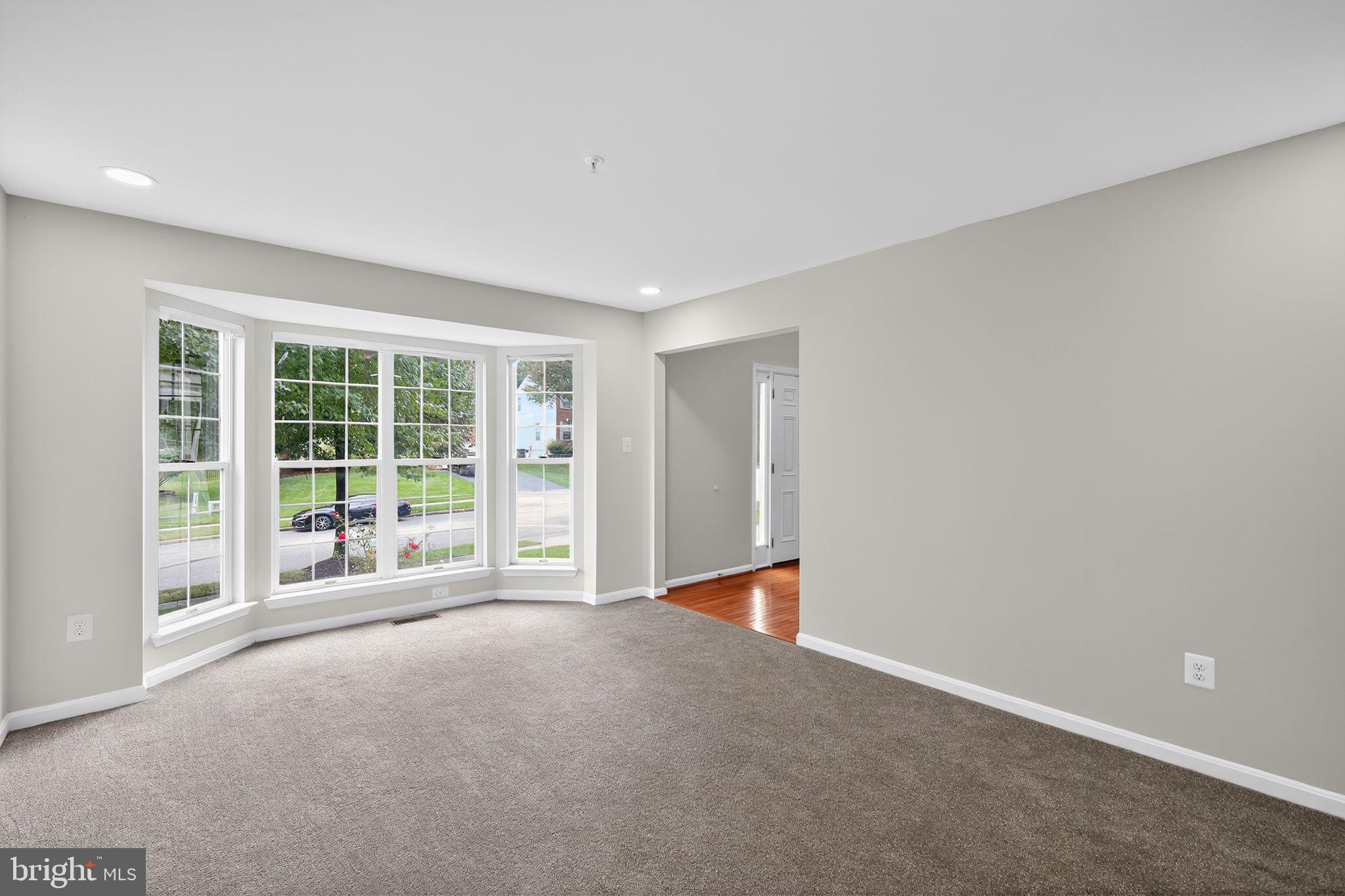 COLLINGTON STATION - Residential