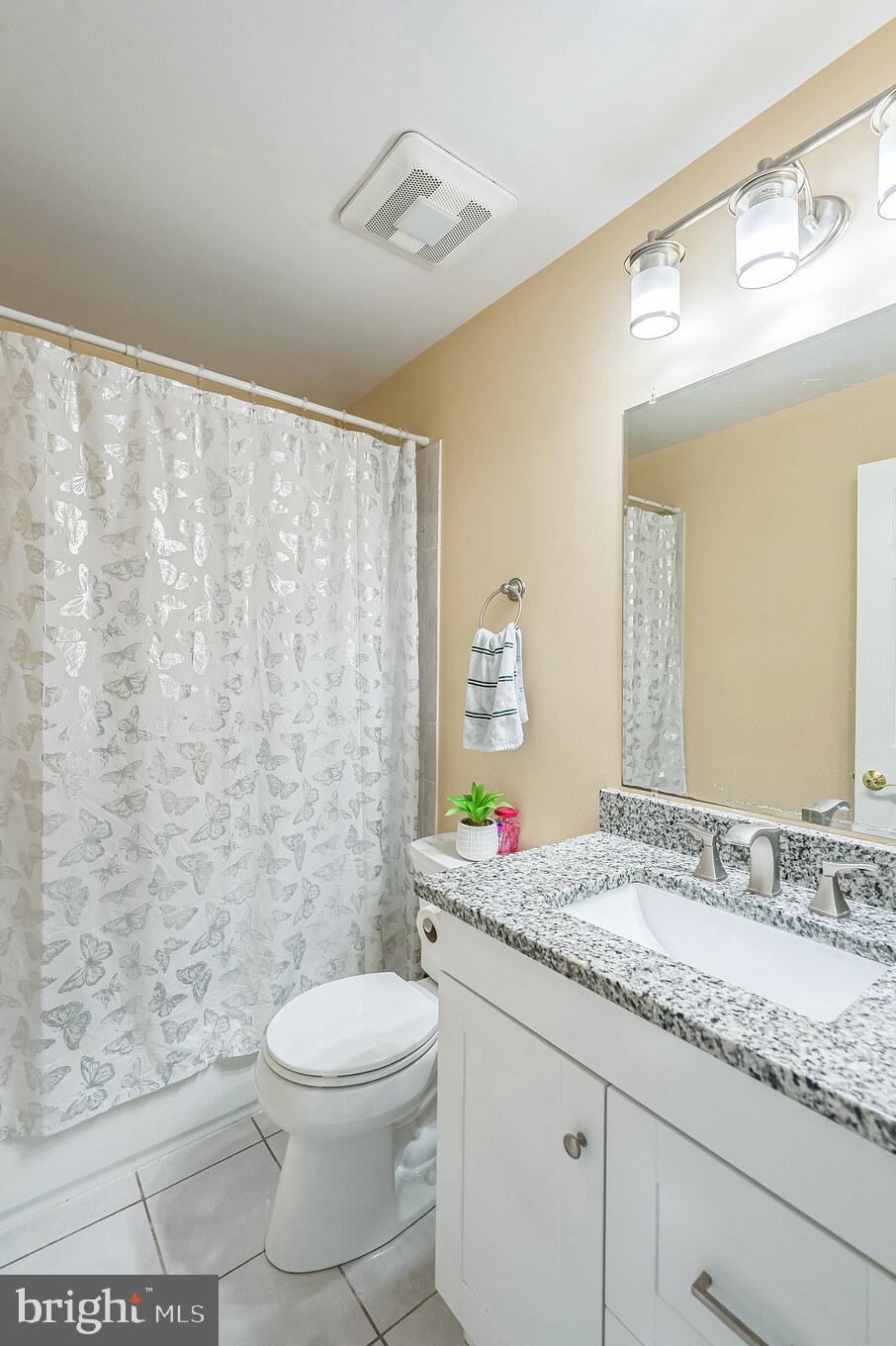 CALVERTON - Residential