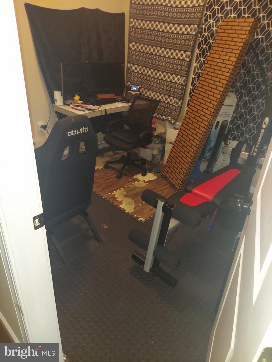 SPRING HILL - Residential Lease