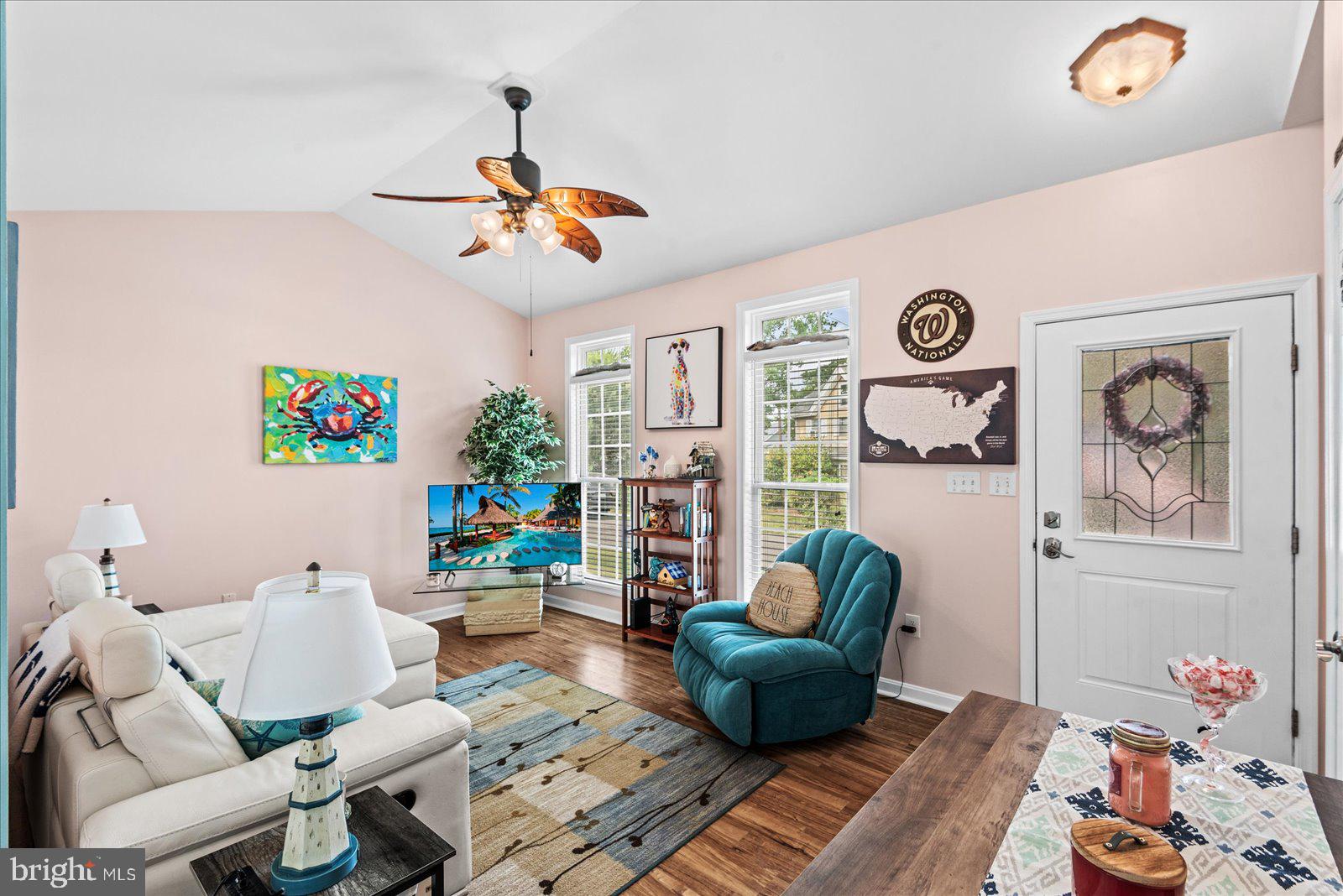 THE POINT - Residential