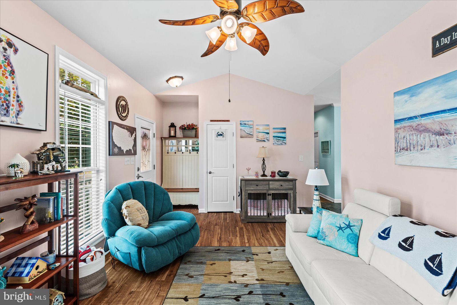 THE POINT - Residential