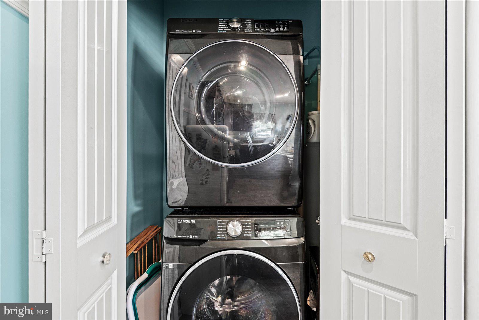 THE POINT - Residential