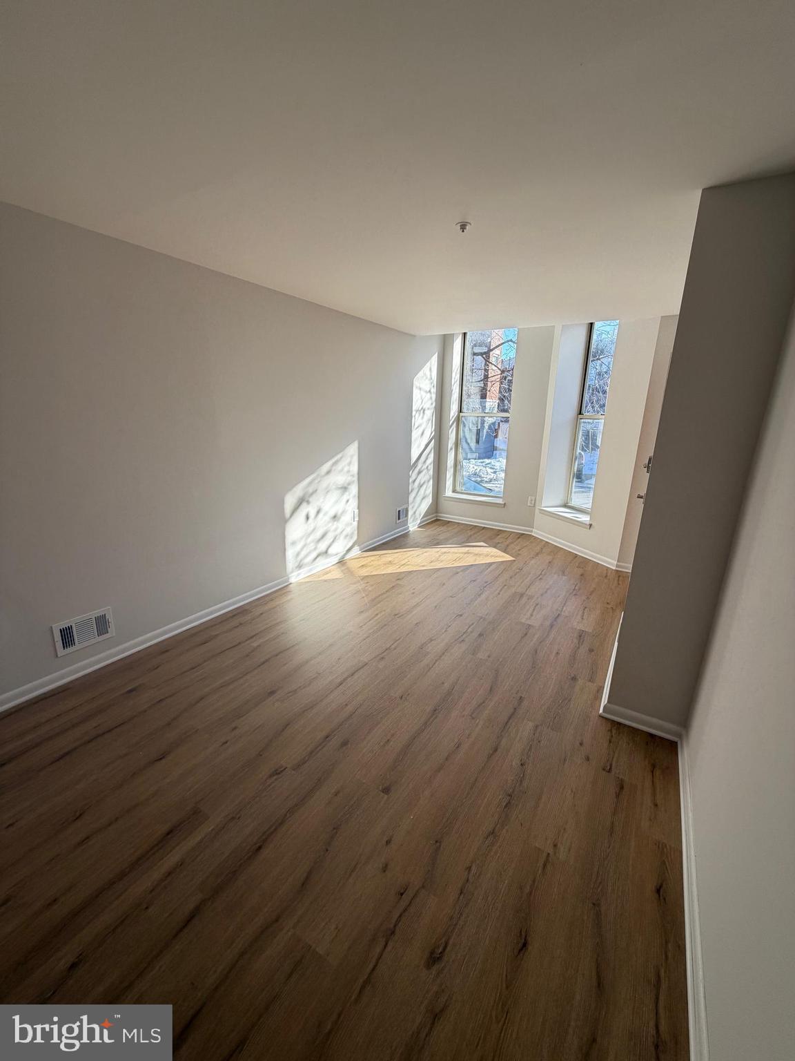 904 NEWINGTON AVENUE A