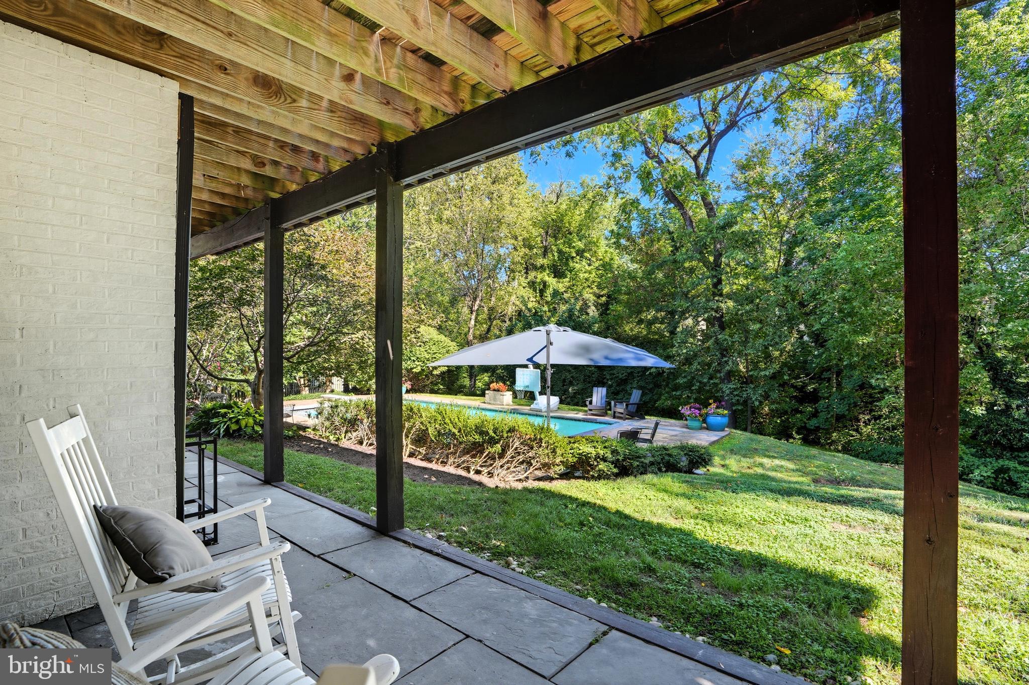 SAVILE MANOR - Residential