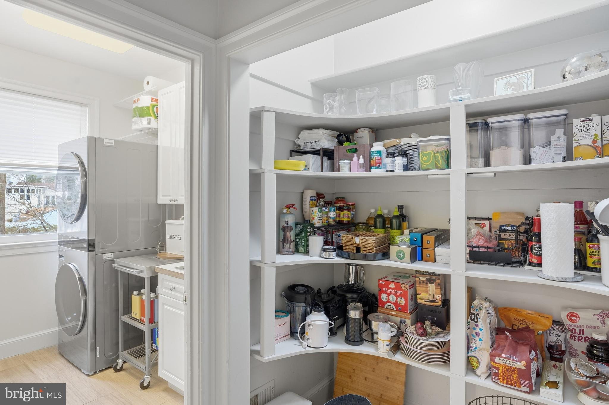 SAVILE MANOR - Residential