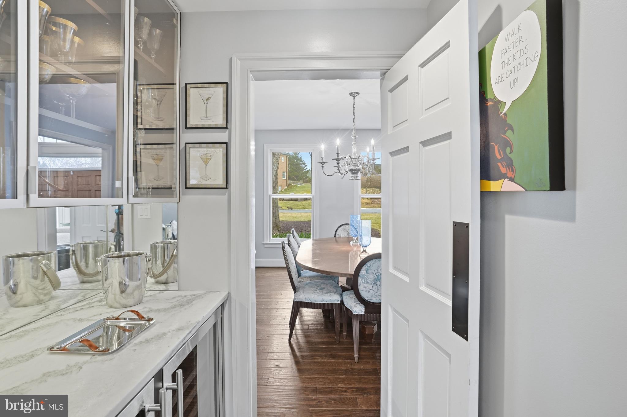 SAVILE MANOR - Residential