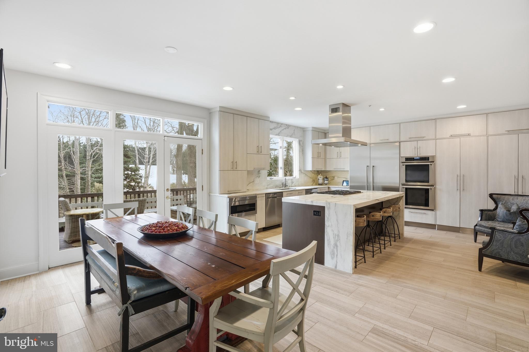 SAVILE MANOR - Residential