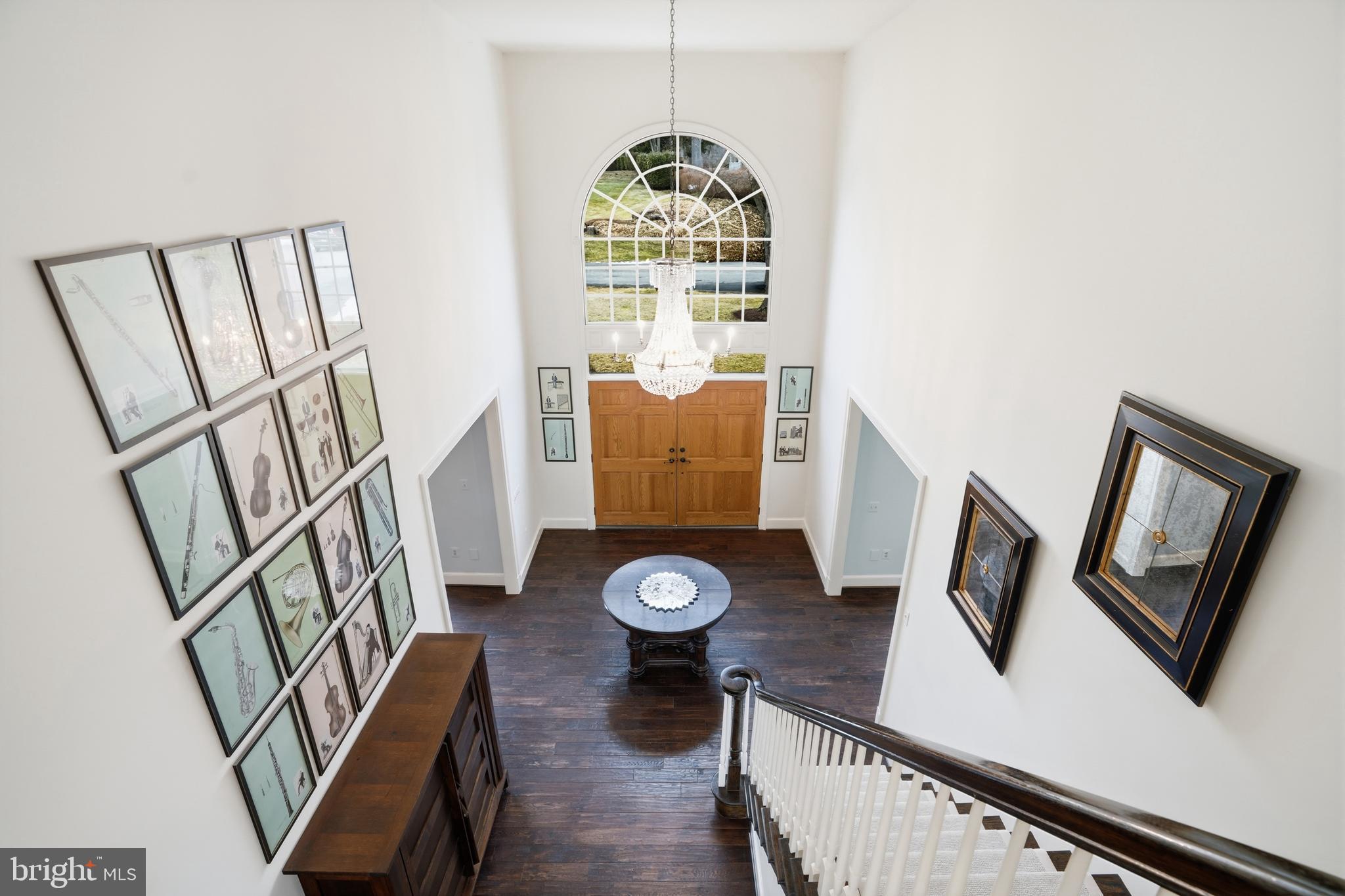 SAVILE MANOR - Residential