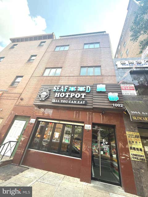 Photo of 1002 - 00 Arch Street, PHILADELPHIA, PA 19107 (MLS # PAPH2645552)