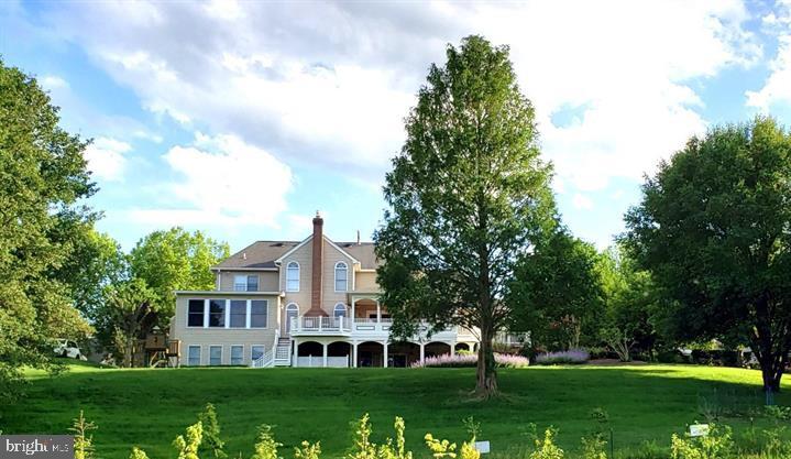 10418 WILLOW CREST COURT