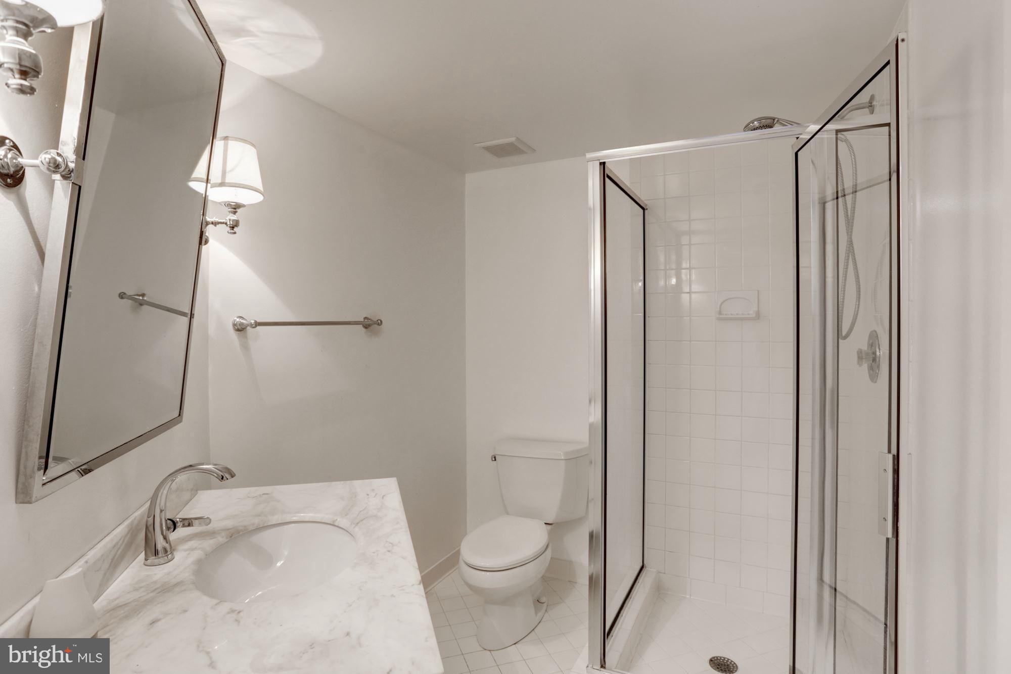 MAYWOOD - Residential