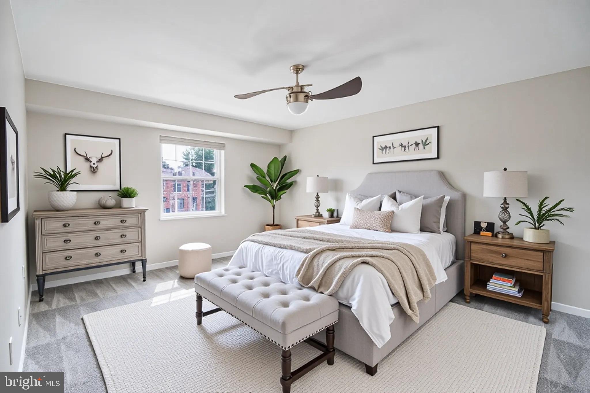 HOLLY HALL - Residential