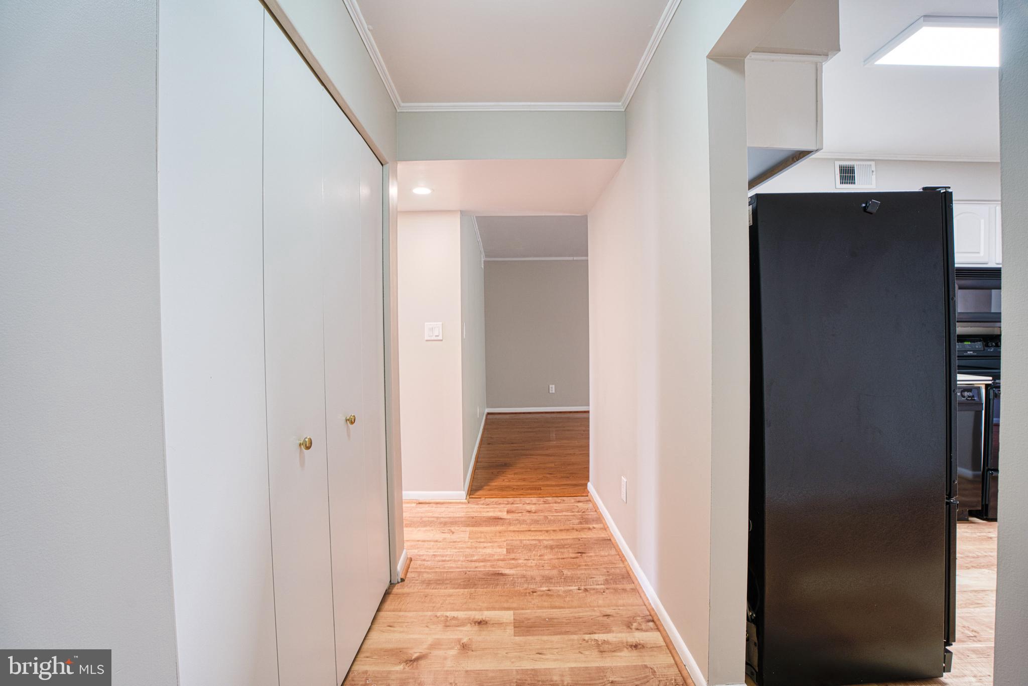 HOLLY HALL - Residential