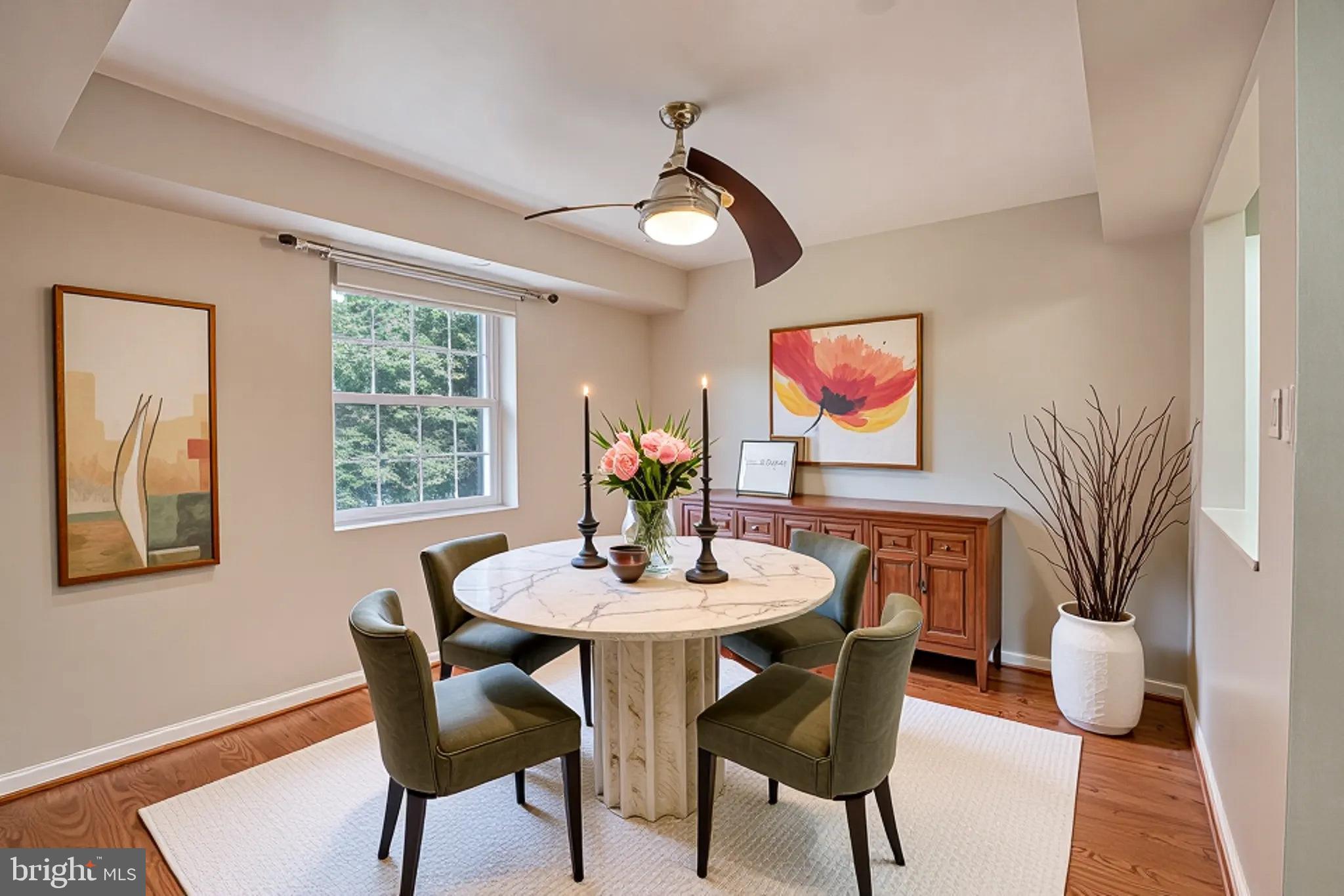 HOLLY HALL - Residential