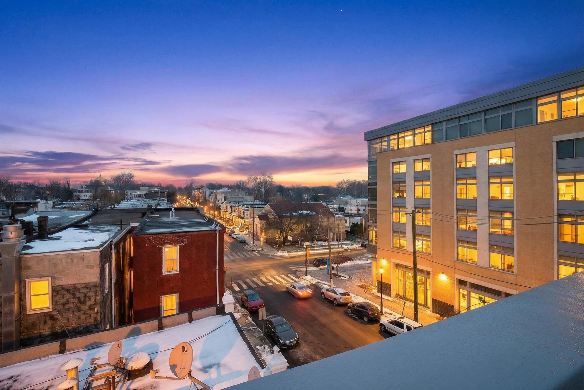 SQUIRREL HILL - Residential