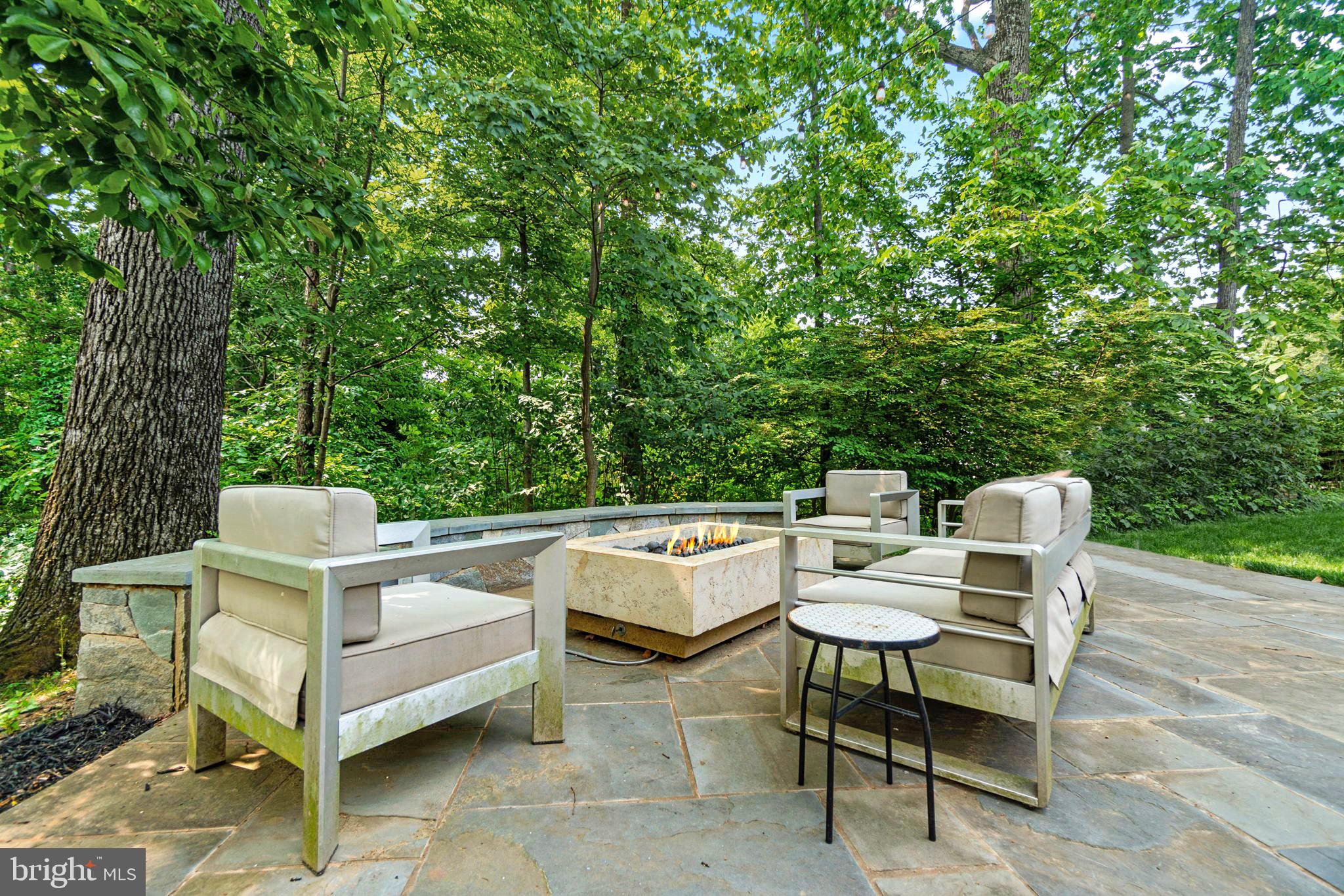 BROOKS PLACE - Residential