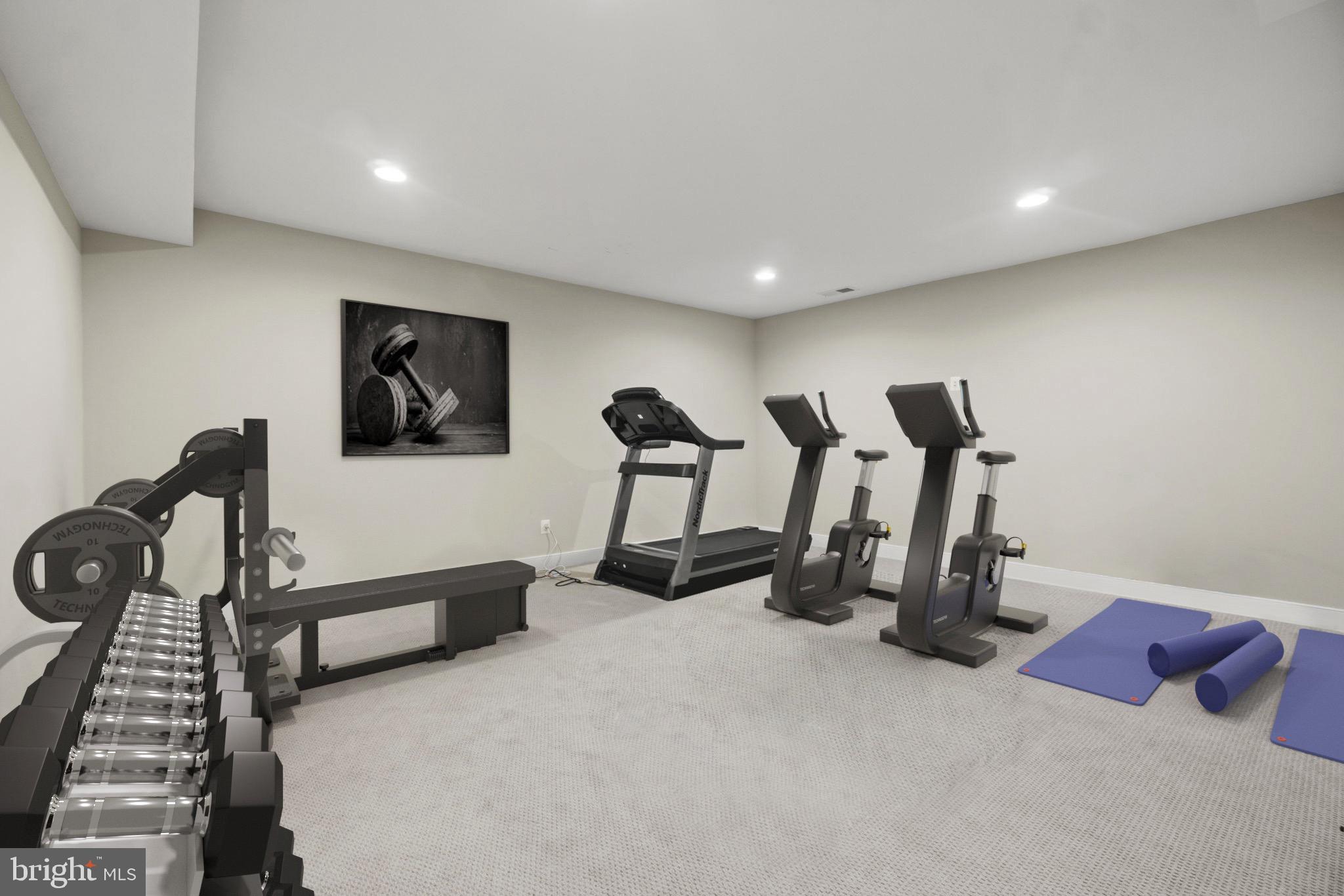 BROOKS PLACE - Residential