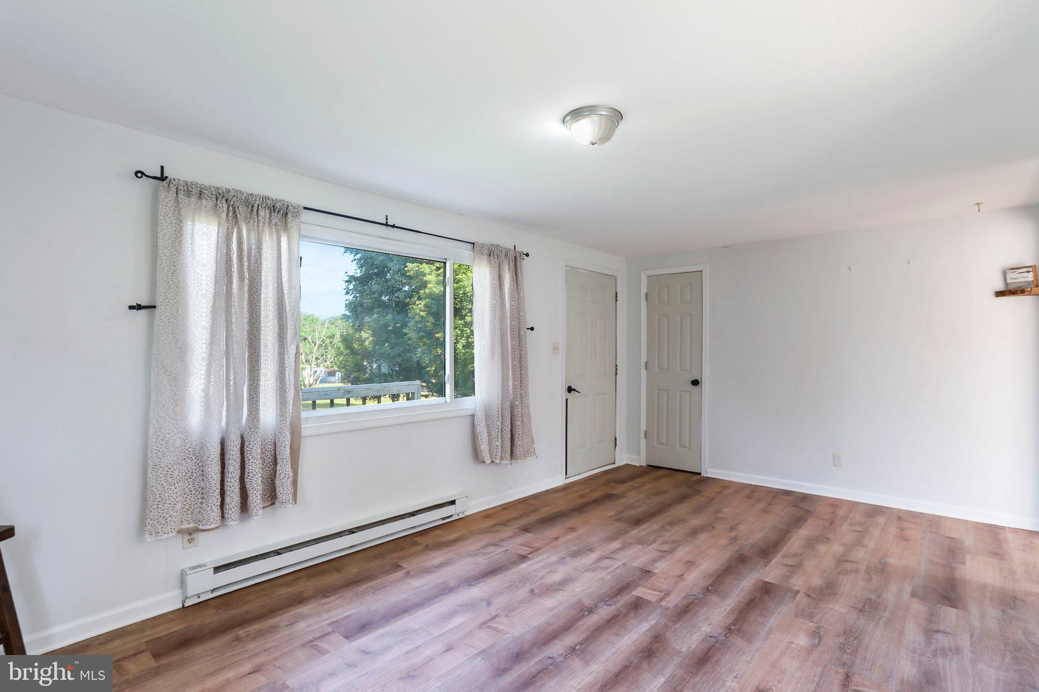 MECKLENBURG HEIGHTS - Residential