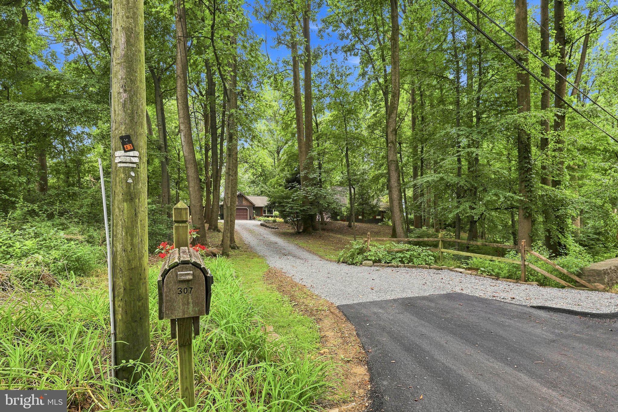 307 DEAD END ROAD