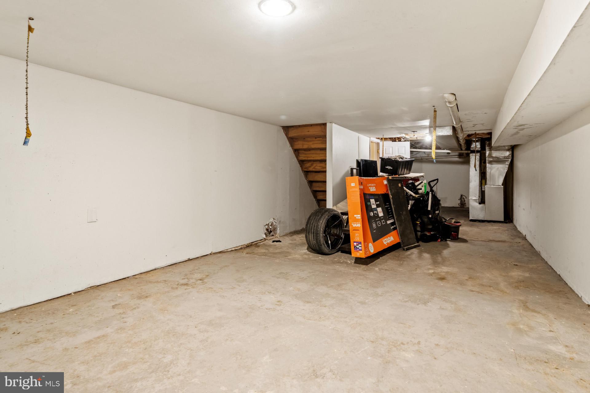 CHARLES VILLAGE - Residential