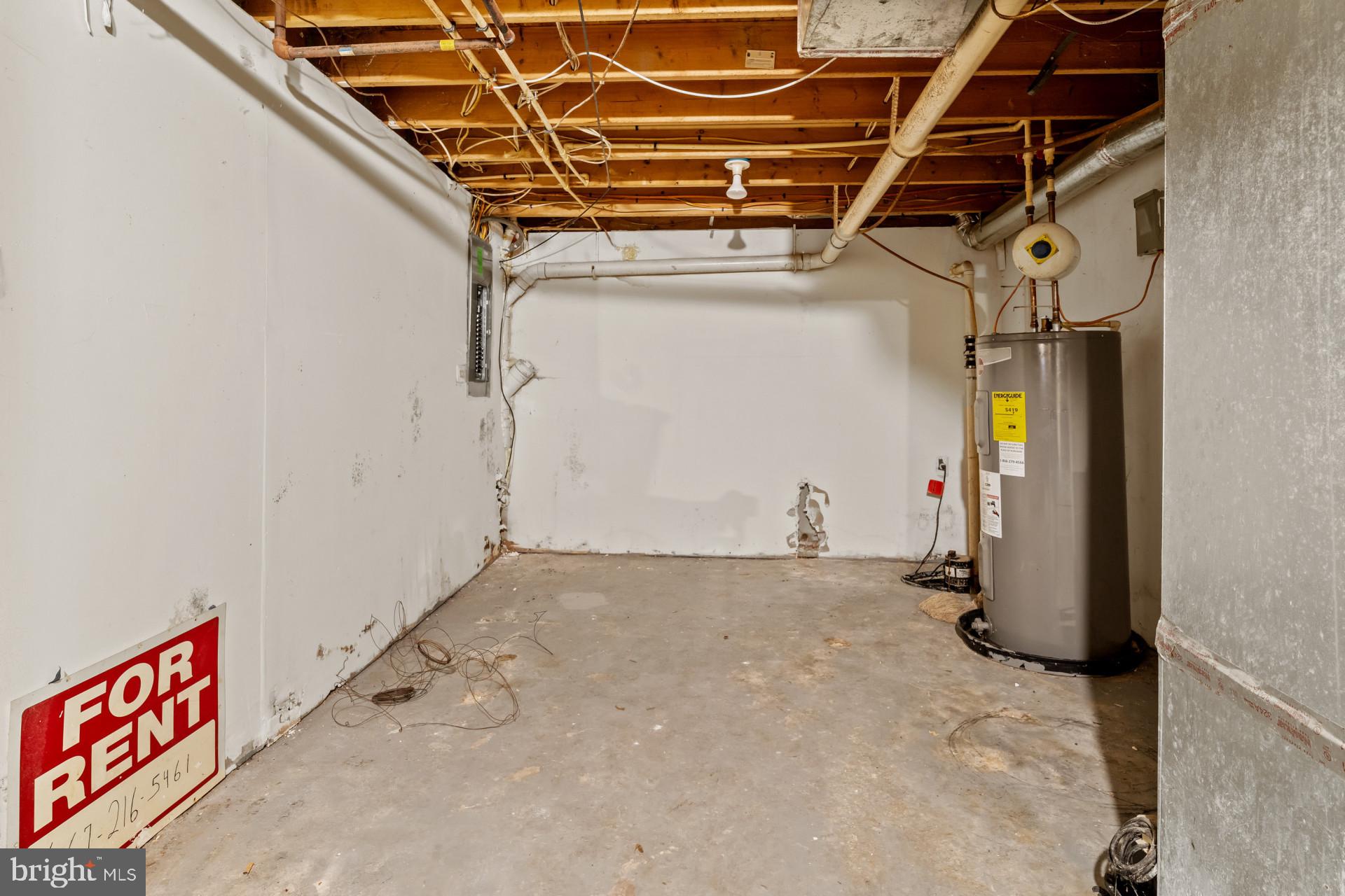 CHARLES VILLAGE - Residential