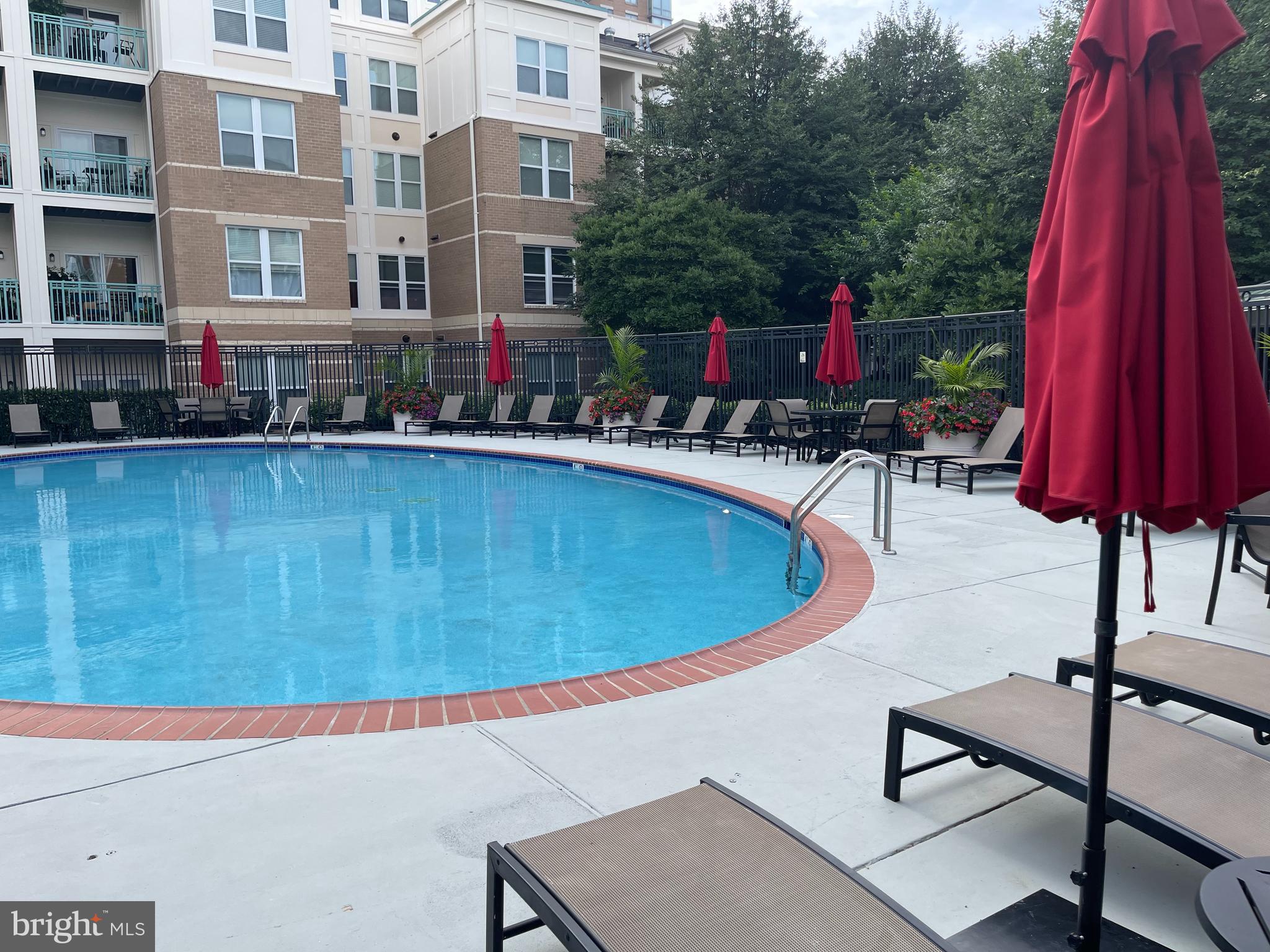 MARKET STREET AT TOWN CENTER - Residential