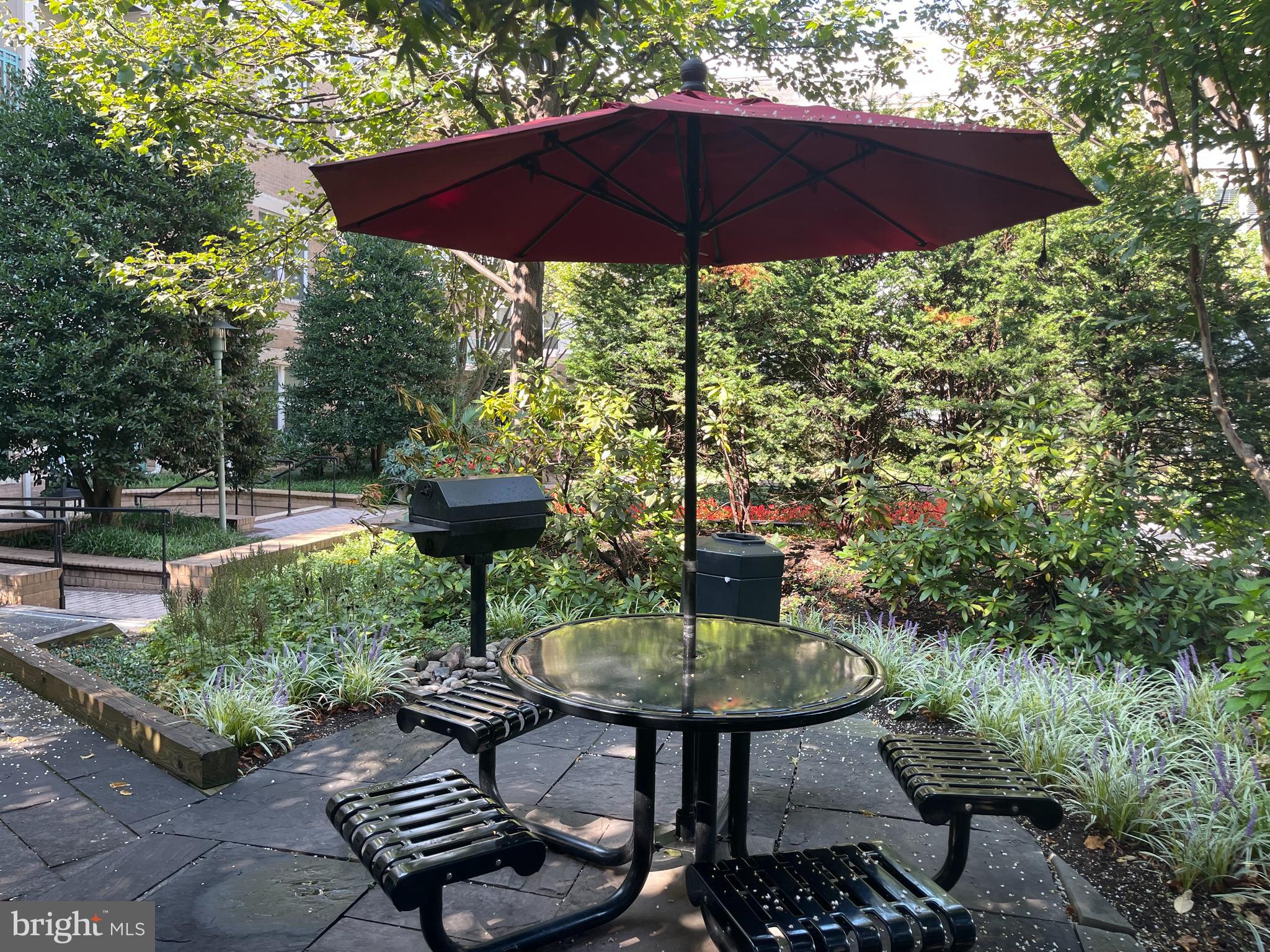 MARKET STREET AT TOWN CENTER - Residential